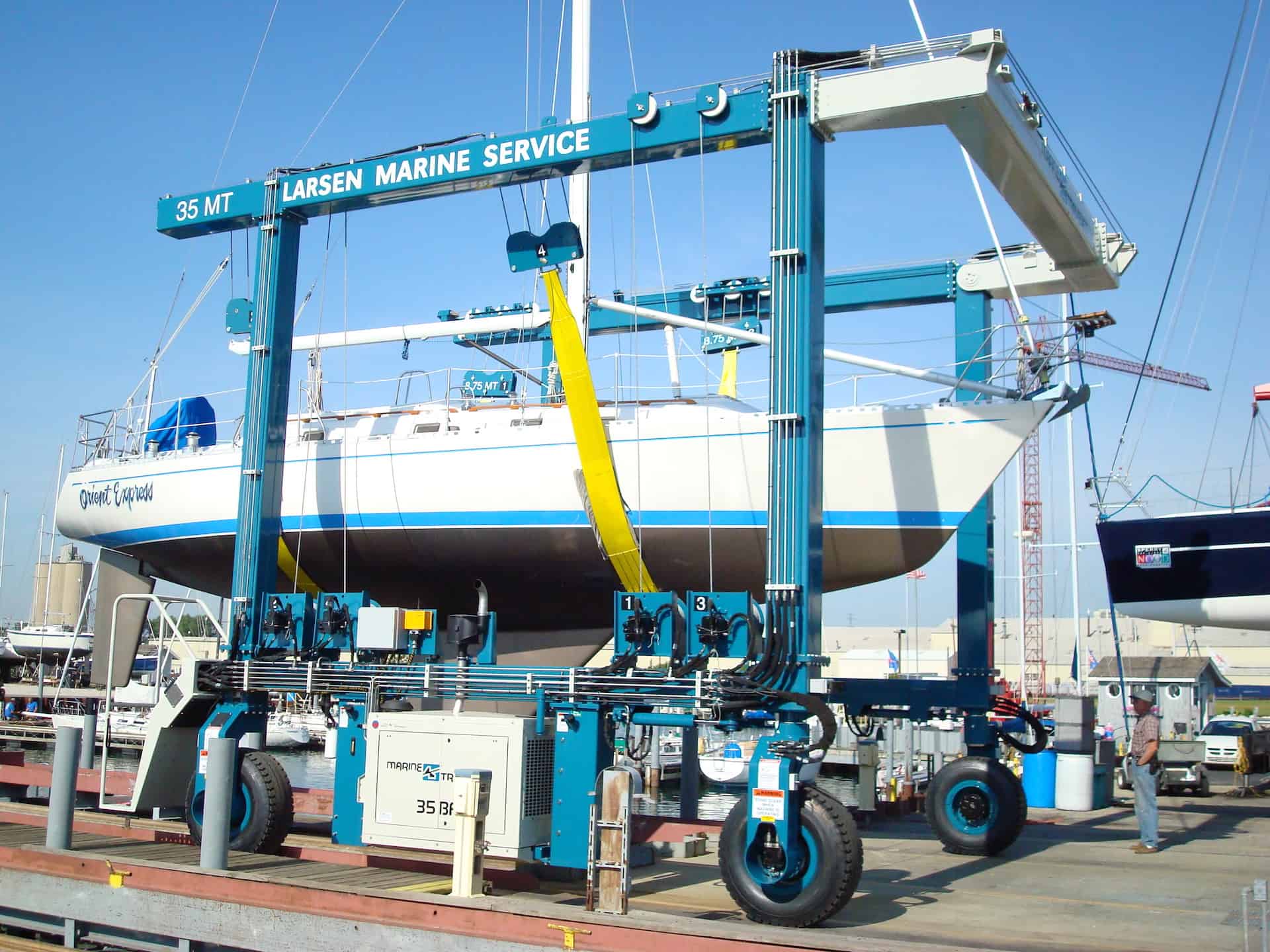 35 ton marine travel lift