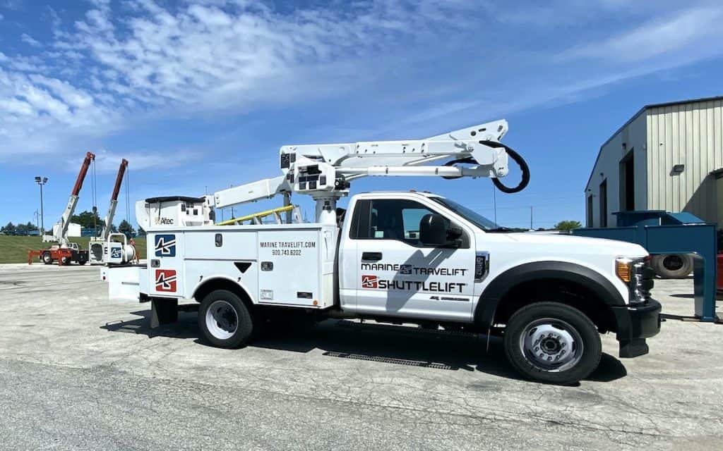 Maintenance Truck for Boat Handling Equipment